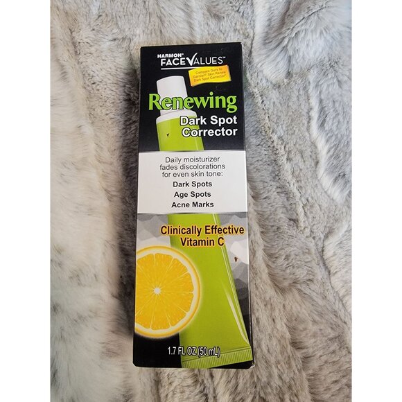 Harmon Face Values Renewing Dark Spot Corrector 1.7 Fl Oz Daily Moisturizer With - Picture 1 of 4